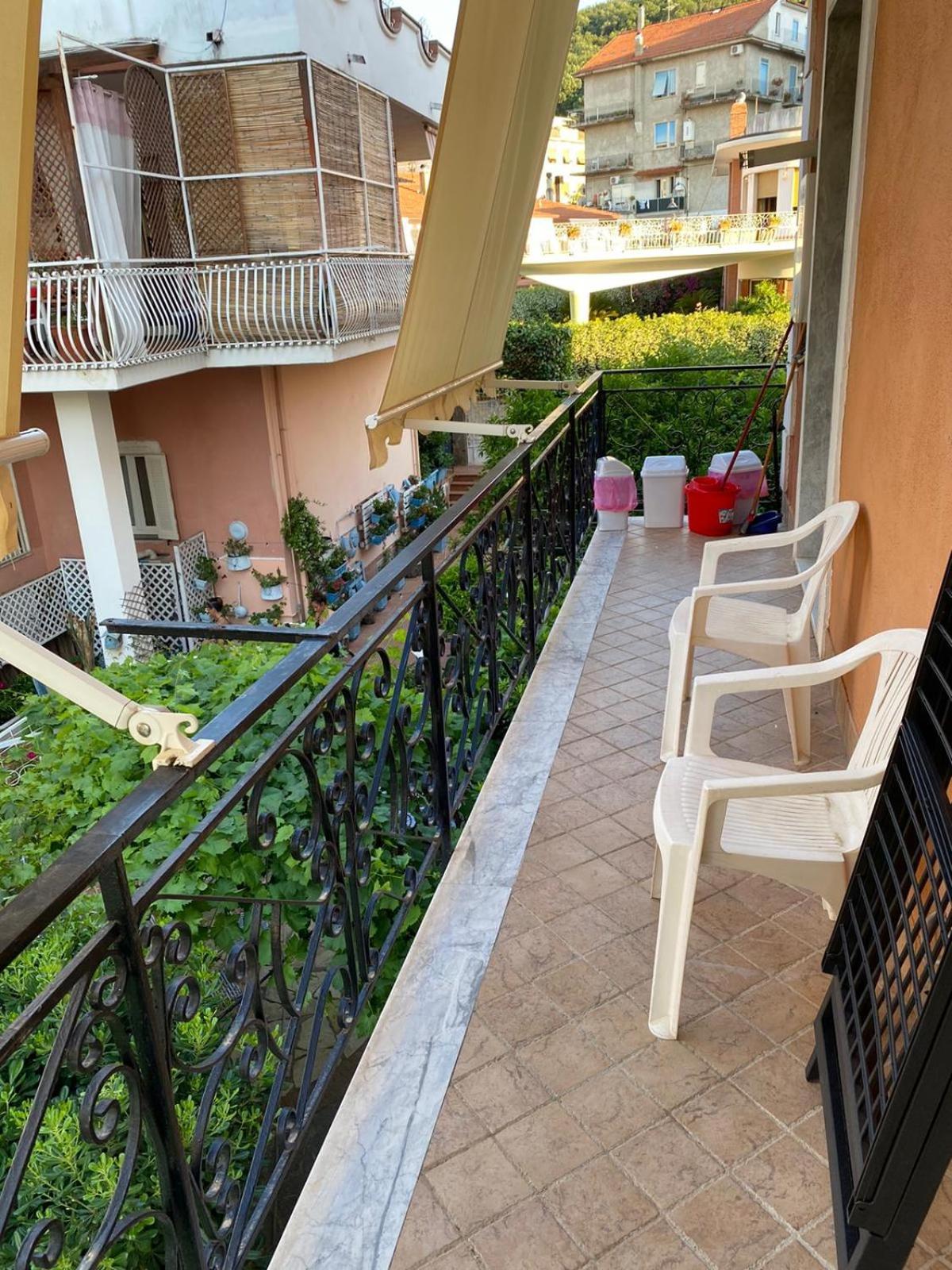 La Bouganville Holiday House Агрополи Екстериор снимка