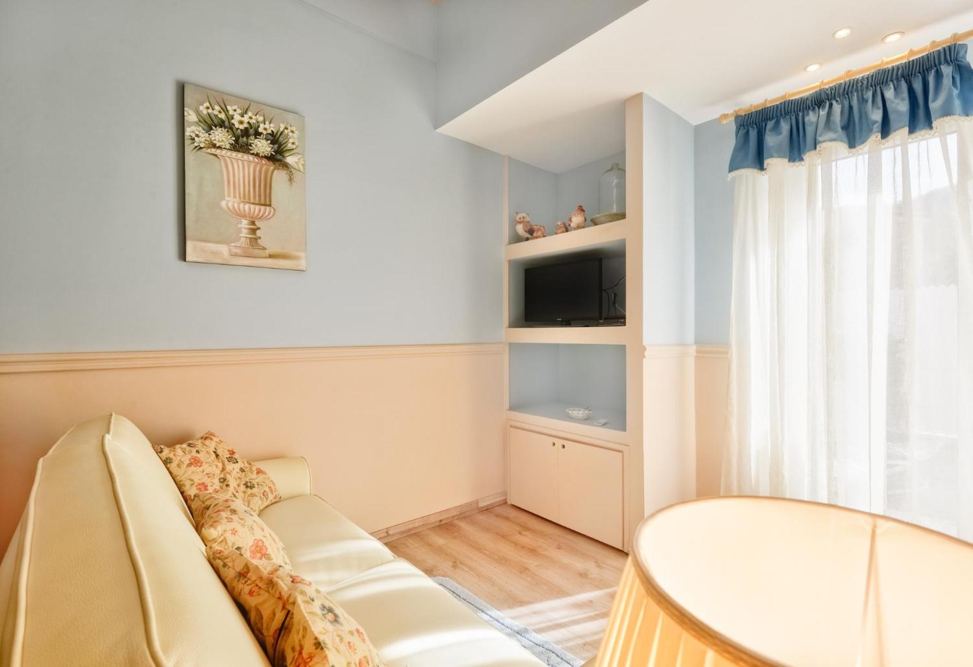 La Bouganville Holiday House Агрополи Екстериор снимка