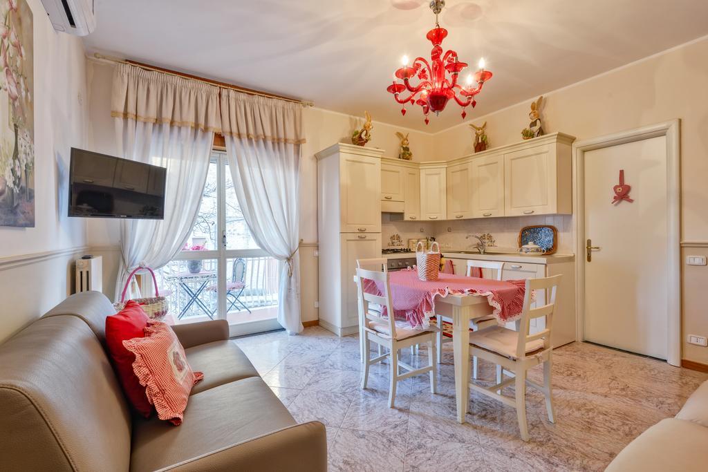 La Bouganville Holiday House Агрополи Екстериор снимка